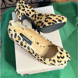 Theme. Leopard Print Pumps. Size 8.5 Brand New. Never Worn.